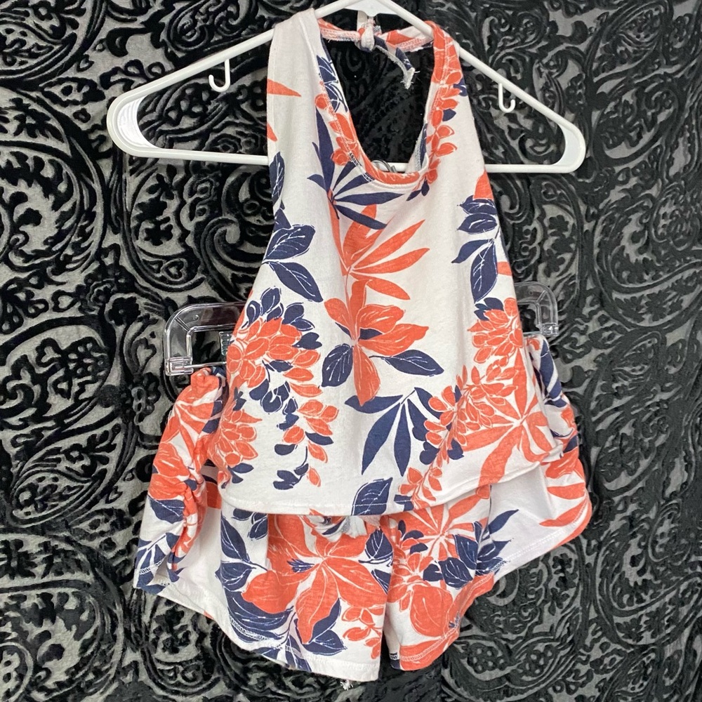 Set - Picture 2 of 9